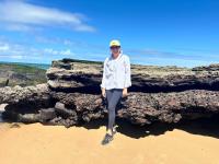 Rocha sedimentar, constituída por conglomerados e arenitos.