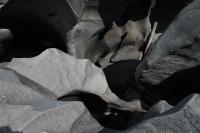 Panelas de dissolução proporcionando ao local o "aspecto lunar"